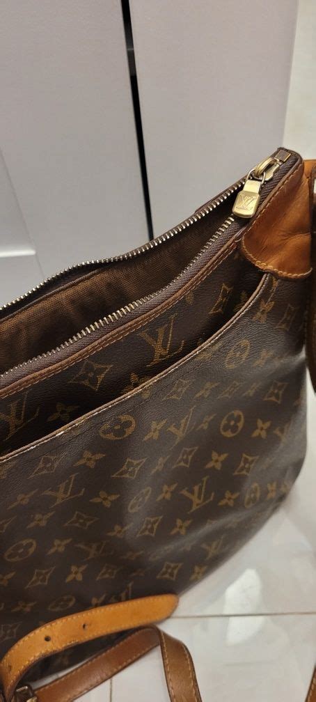 louis vuitton geanta pret|louis vuitton romania.